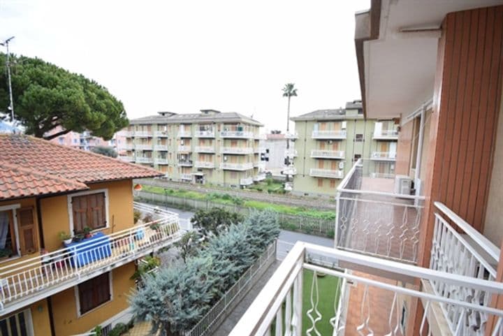 Apartment for sale in Diano Marina, Italy - Image 11