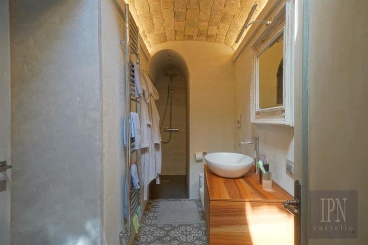 1 bedroom apartment for sale in Arezzo, Italy - Image 12