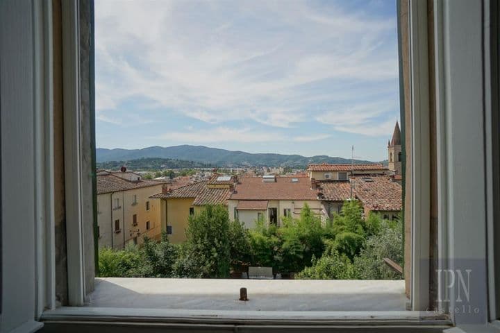 1 bedroom apartment for sale in Arezzo, Italy - Image 8