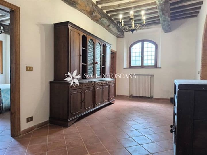 Apartment for sale in Montalcino, Italy - Image 9