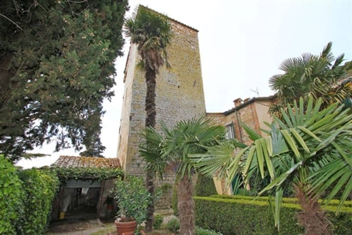 House for sale in Torrita di Siena, Italy - Image 4