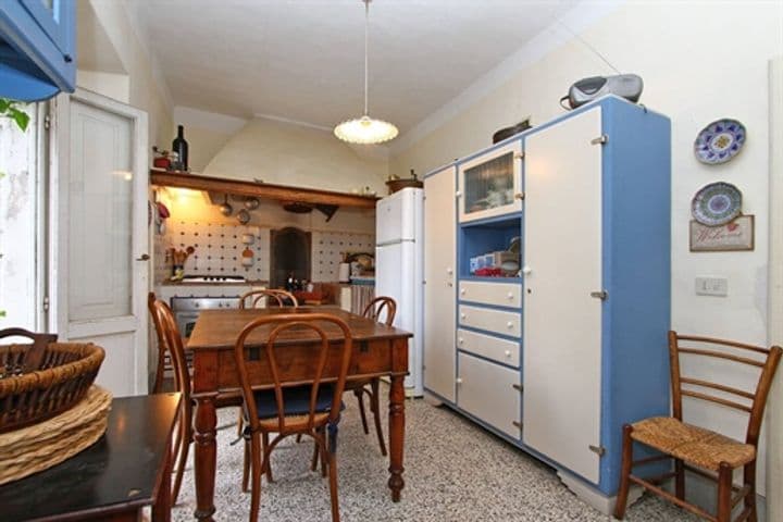 House for sale in Torrita di Siena, Italy - Image 10