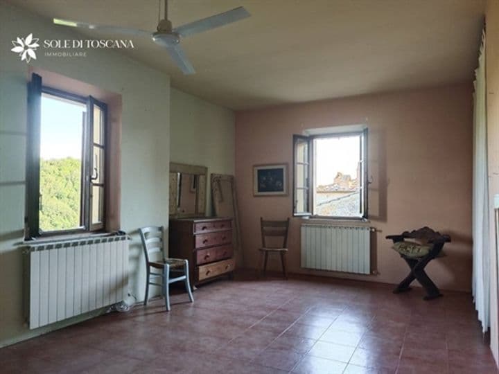 Apartment for sale in Trequanda, Italy - Image 9