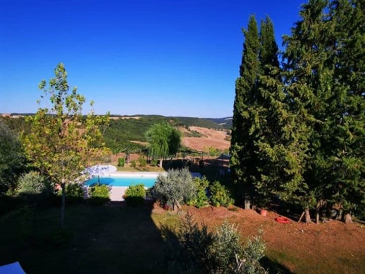 House for sale in Pienza, Italy - Image 11