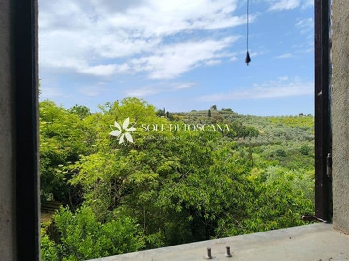 Apartment for sale in Montalcino, Italy - Image 11