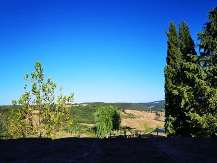 House for sale in Pienza, Italy - Image 9