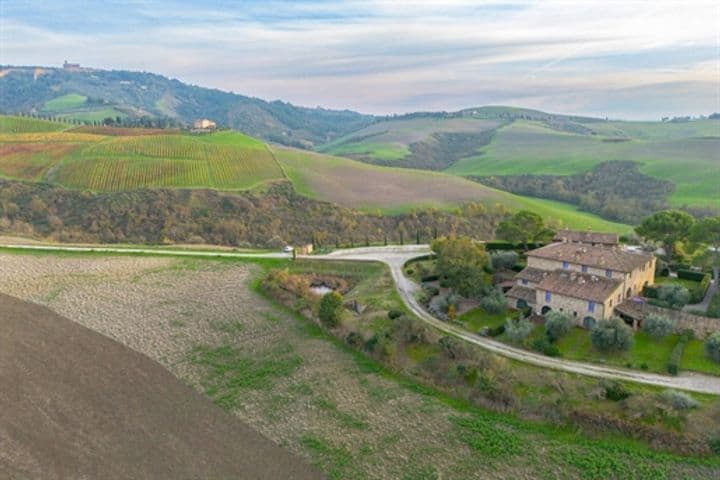 House for sale in Volterra, Italy - Image 2