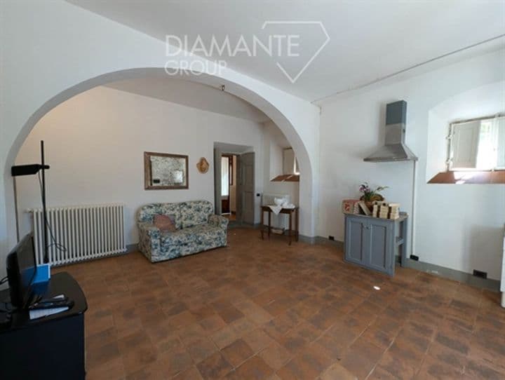 2 bedrooms apartment for sale in Cortona, Italy - Image 3