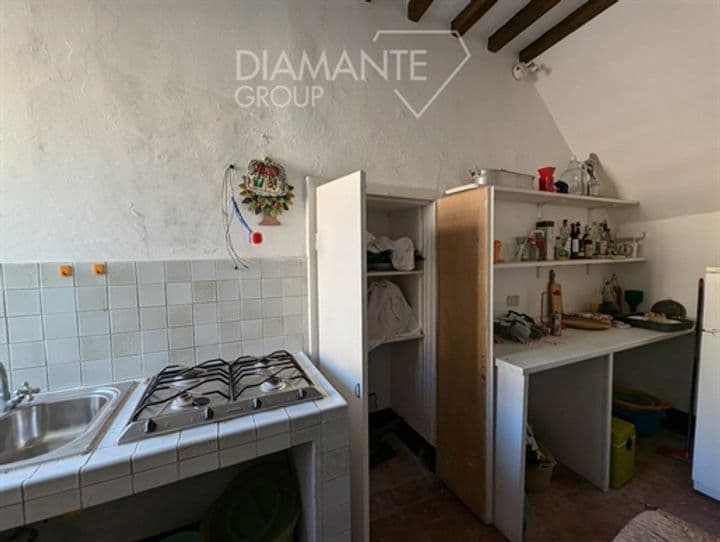 2 bedrooms apartment for sale in Cortona, Italy - Image 6