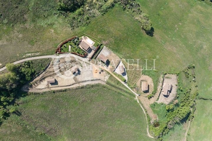 4 bedrooms house for sale in Montalcino, Italy - Image 8