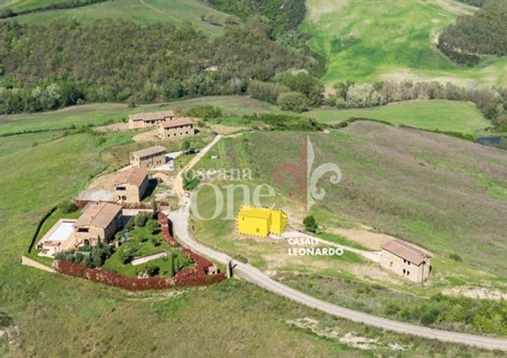 3 bedrooms house for sale in Montalcino, Italy