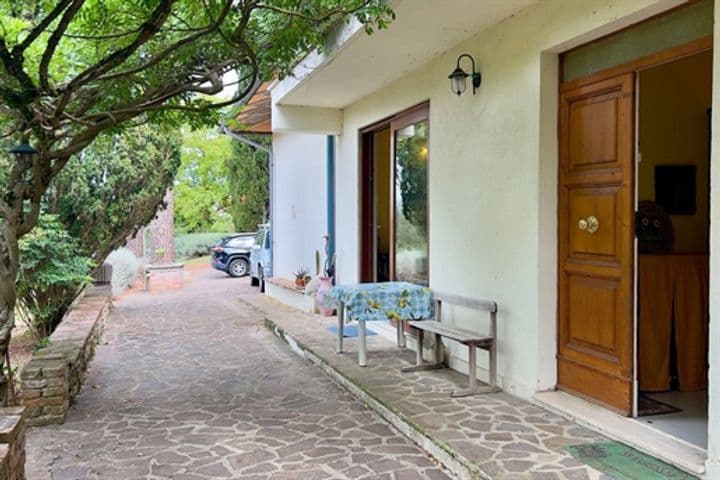 House for sale in Chiusi, Italy - Image 2