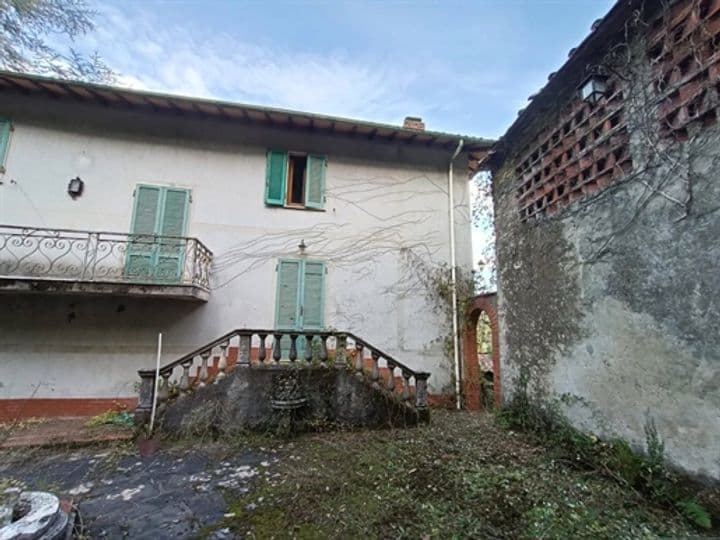 House for sale in Lucca, Italy - Image 6