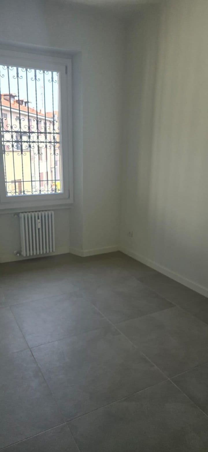 2 bedrooms other for sale in Milan, Italy - Image 6