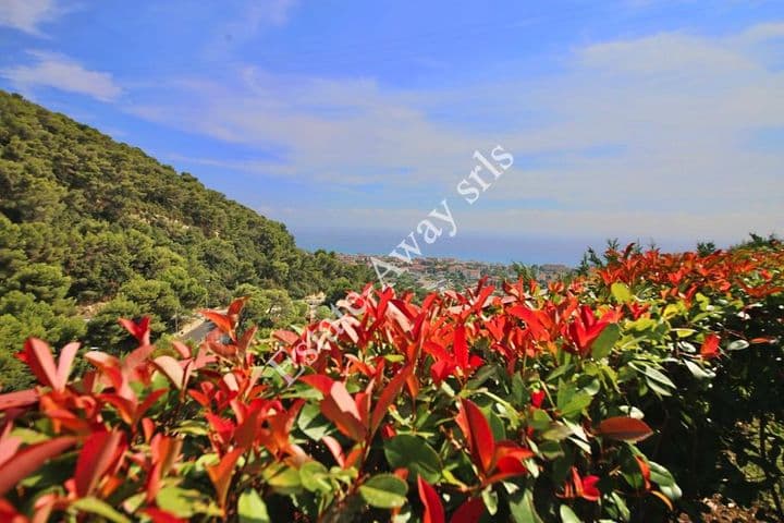 Apartment for sale in Vallecrosia, Italy - Image 9