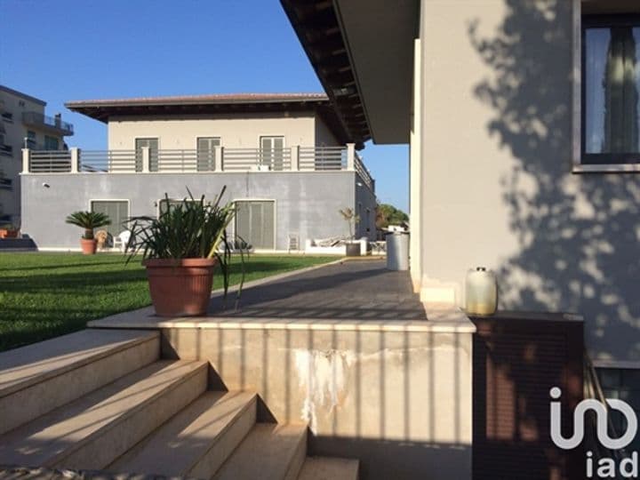 4 bedrooms house for sale in Rome, Italy - Image 6