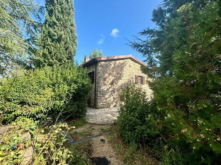 4 bedrooms house for sale in Todi, Italy - Image 3