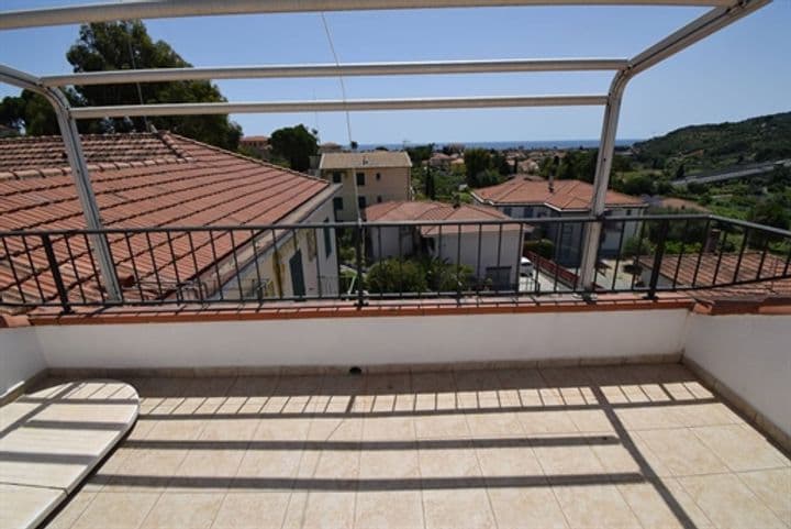 Apartment for sale in Diano Castello, Italy - Image 10