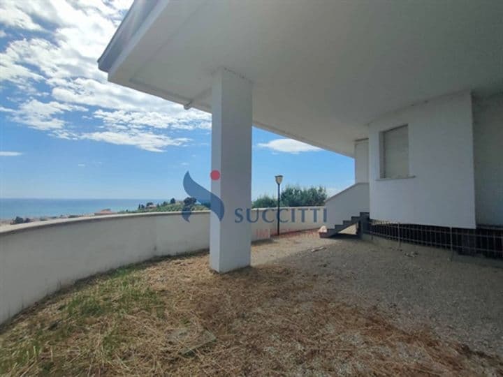 House for sale in Tortoreto, Italy - Image 2