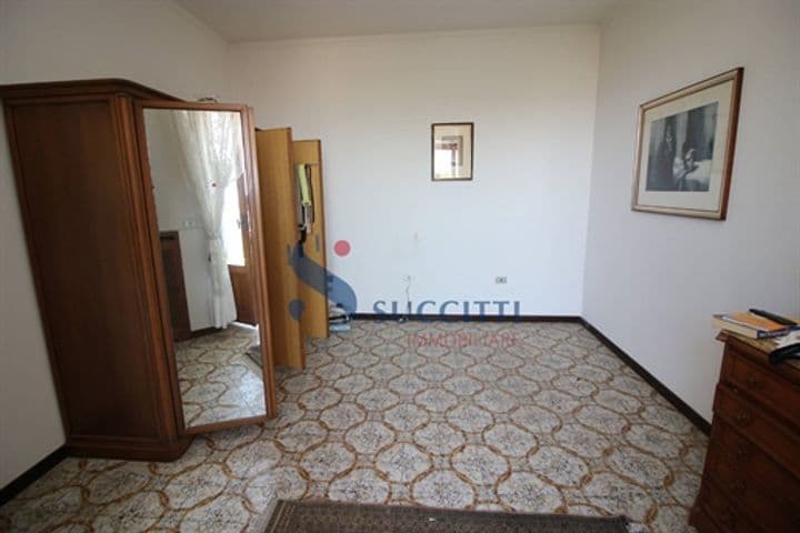 House for sale in Giulianova, Italy - Image 12