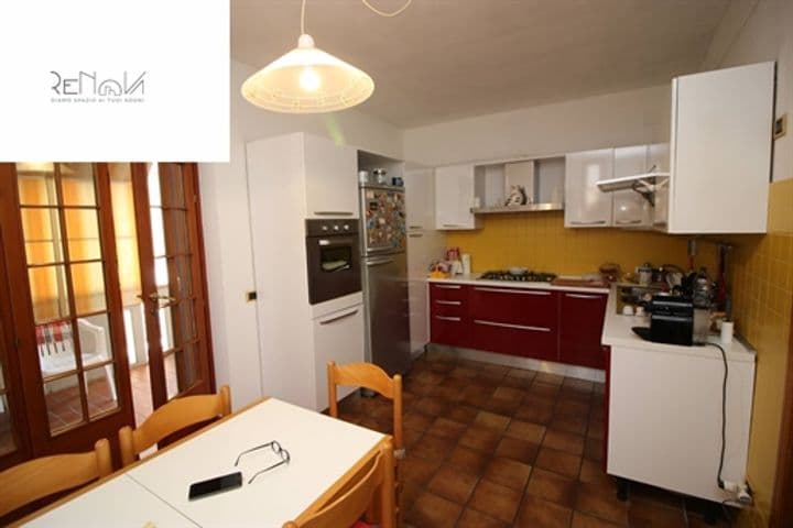 House for sale in Tortoreto, Italy - Image 2