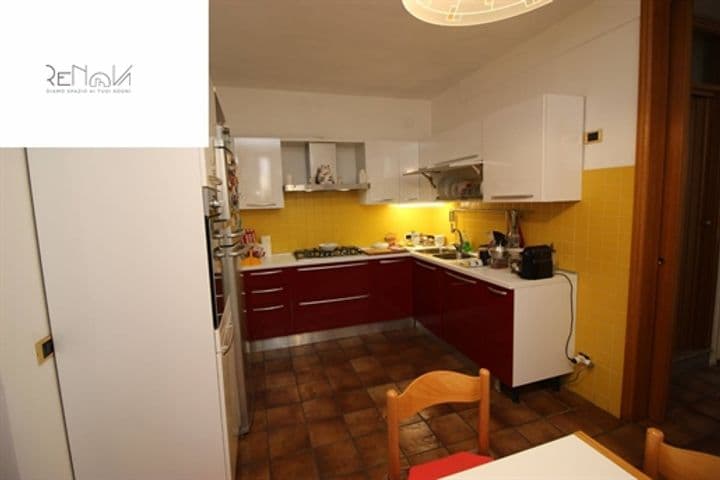 House for sale in Tortoreto, Italy - Image 6