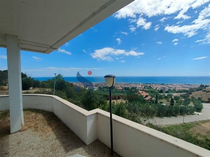 House for sale in Tortoreto, Italy - Image 7