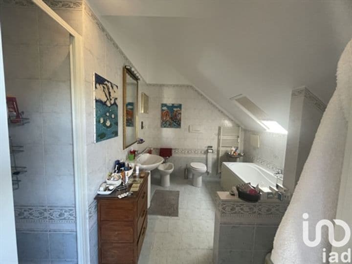 Apartment for sale in Genoa, Italy - Image 10