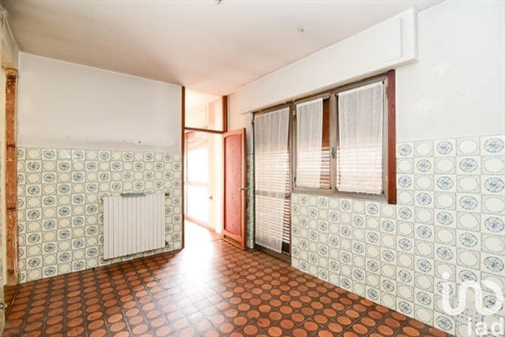 4 bedrooms building for sale in Cantu, Italy - Image 3