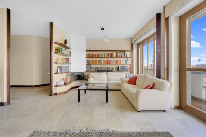 3 bedrooms house for sale in Milan, Italy - Image 5