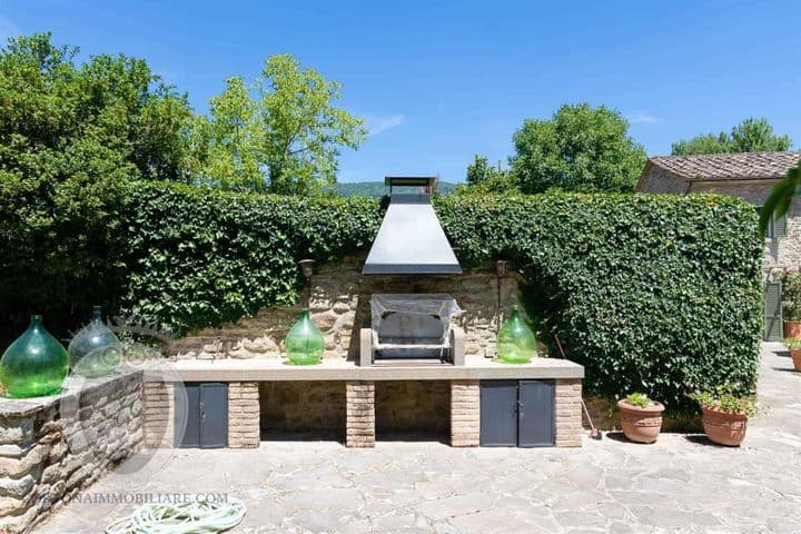 4 bedrooms house for sale in Cortona, Italy - Image 9