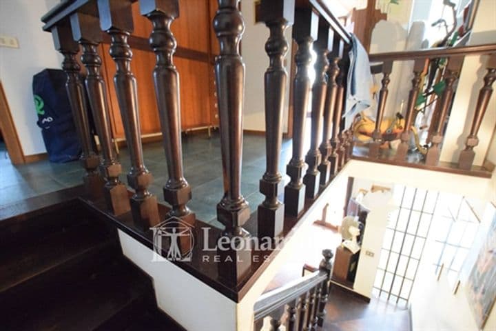 House for sale in Pietrasanta, Italy - Image 12