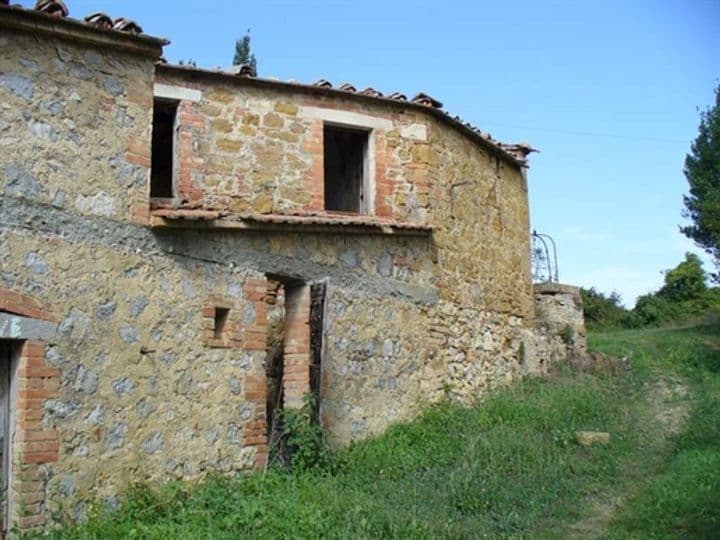 House for sale in Torrita di Siena, Italy - Image 6