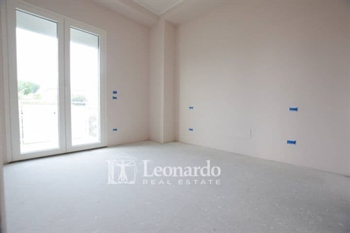 Apartment for sale in Pietrasanta, Italy - Image 3