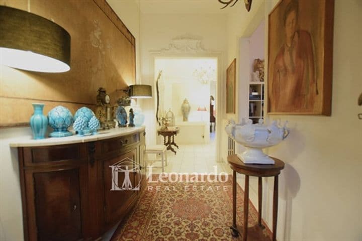 House for sale in Viareggio, Italy - Image 3