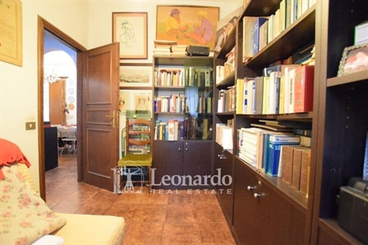 House for sale in Pietrasanta, Italy - Image 7