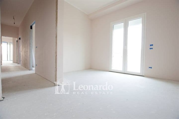 Apartment for sale in Pietrasanta, Italy - Image 5