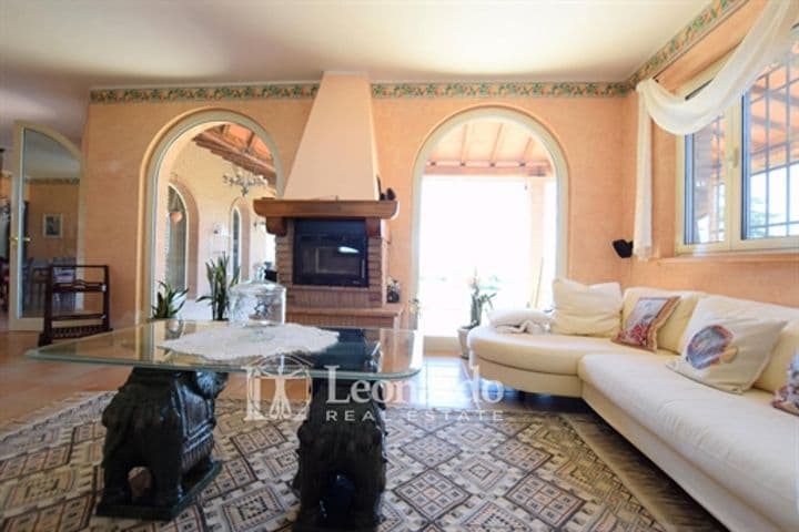 House for sale in Massarosa, Italy - Image 4