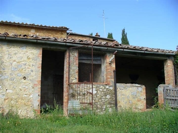 House for sale in Torrita di Siena, Italy - Image 5