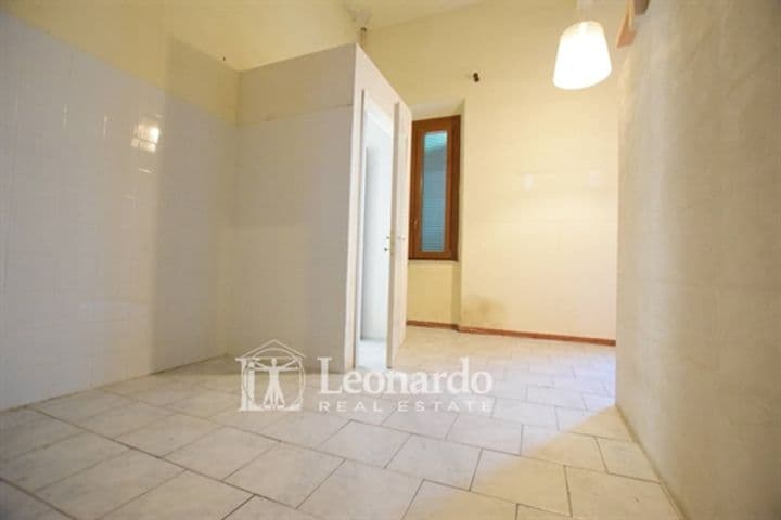 House for sale in Viareggio, Italy - Image 6