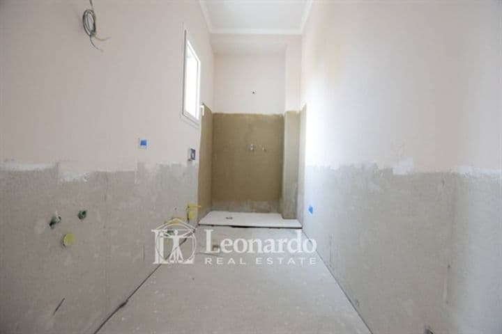 Apartment for sale in Pietrasanta, Italy - Image 9