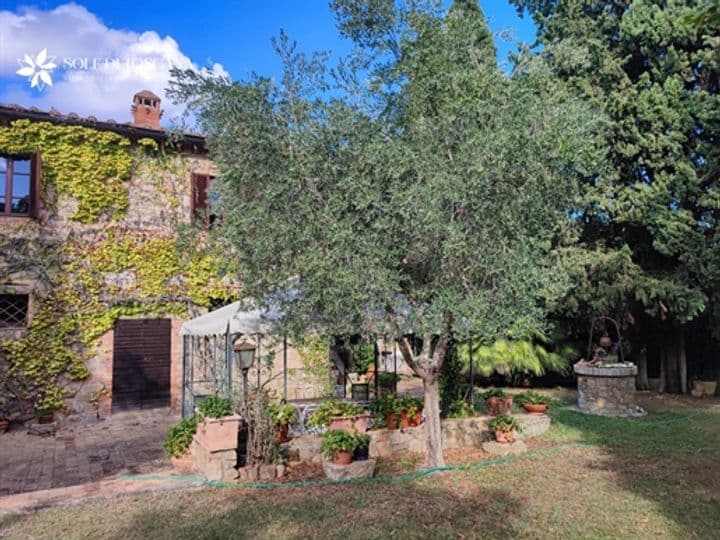 House for sale in Pienza, Italy - Image 9