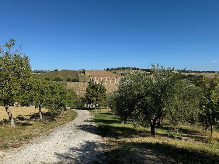 House for sale in Senigallia, Italy - Image 3