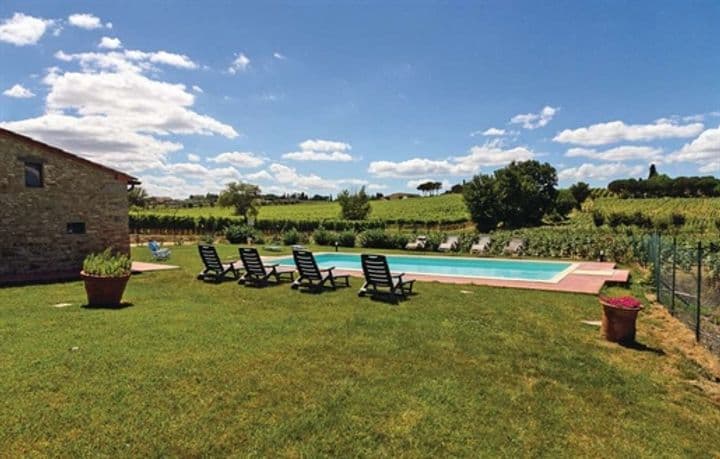 12 bedrooms house for sale in Cortona, Italy - Image 3