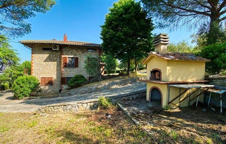 4 bedrooms house for sale in Cortona, Italy - Image 7