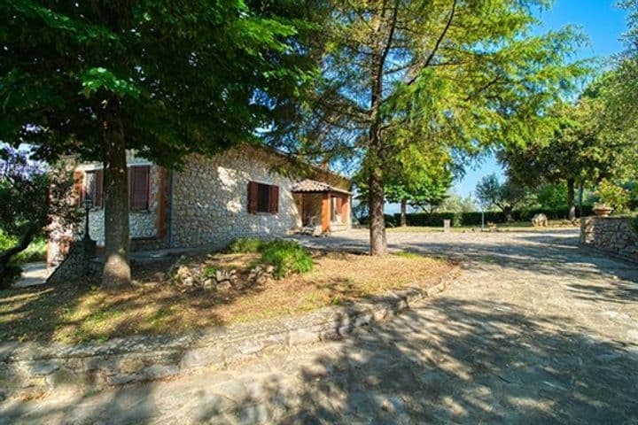 4 bedrooms house for sale in Cortona, Italy - Image 6