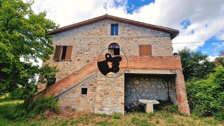 3 bedrooms house for sale in Todi, Italy - Image 2