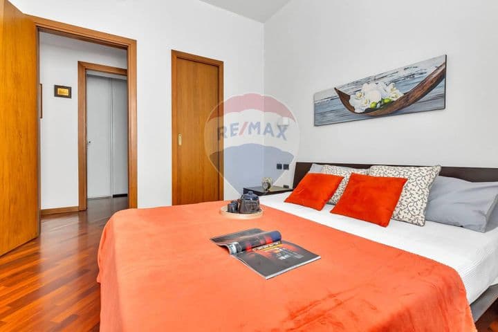 2 bedrooms apartment for sale in Milan, Italy - Image 10