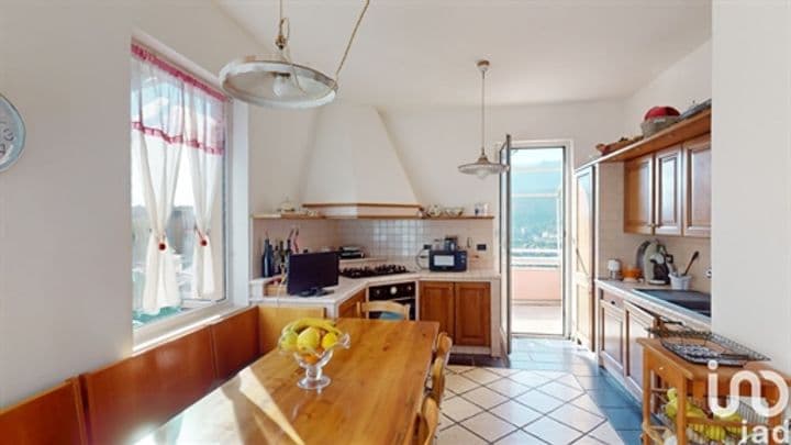 4 bedrooms apartment for sale in Arenzano, Italy - Image 2