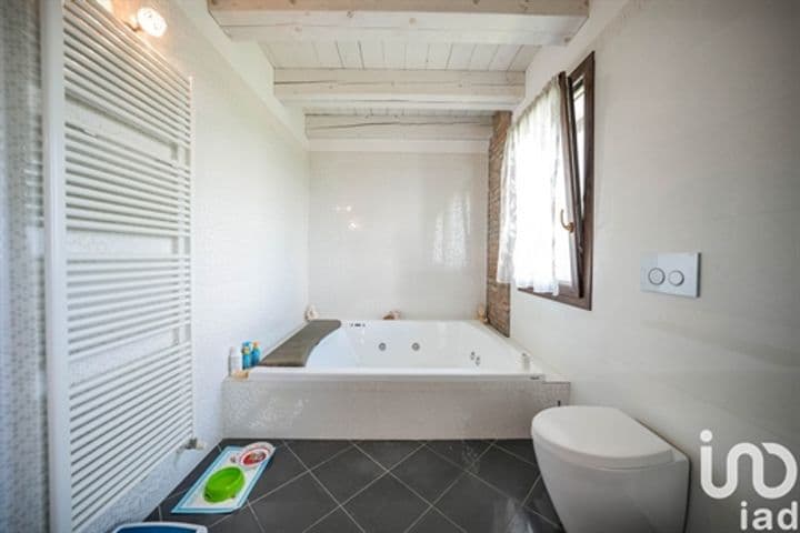 1 bedroom apartment for sale in Ferrara, Italy - Image 9